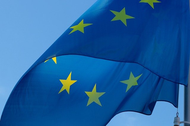 Zasiłki na dziecko w innych krajach Unii Europejskiej – o czym warto wiedzieć?